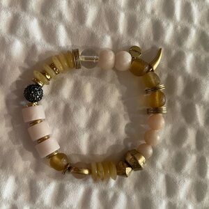 Stella & Dot Gold and Cream Beaded Bracelet
